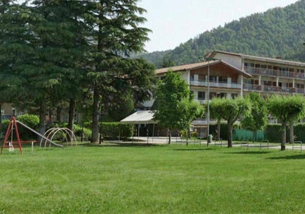 Hotel Solana Del Ter Ripoll Eksteriør bilde